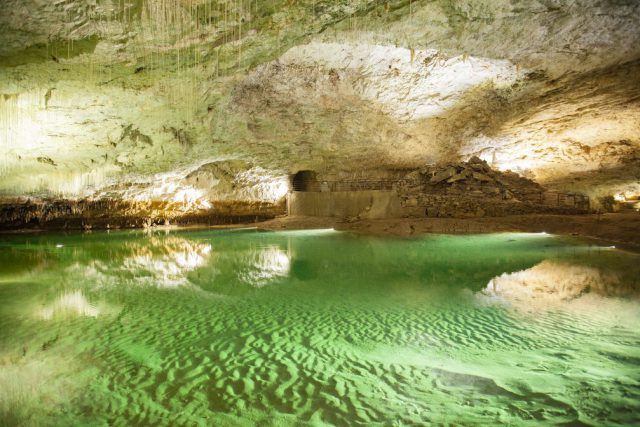 Grotte En Vercors La Grotte De Choranche Tourisme Saint Marcelin