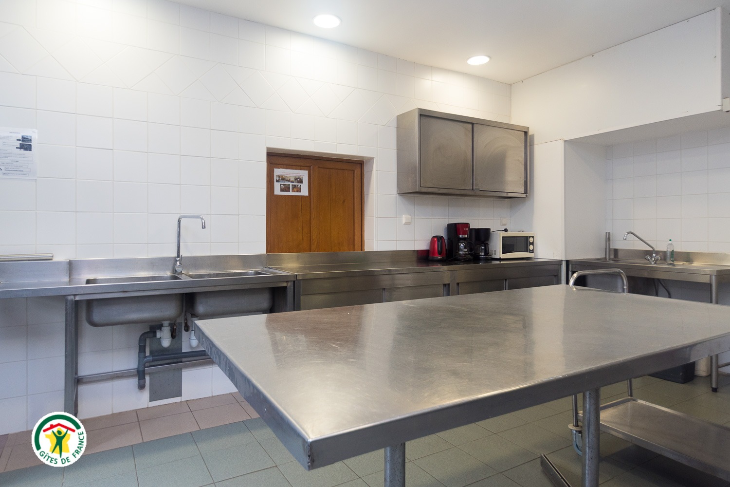 Votre cuisine professionnelle (cuisson, hotte, armoires réfrigérées, lave-vaisselle professionnel...)
