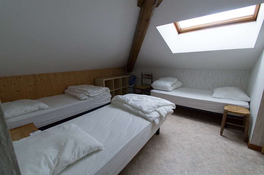 Chambre pour 3 personnes.