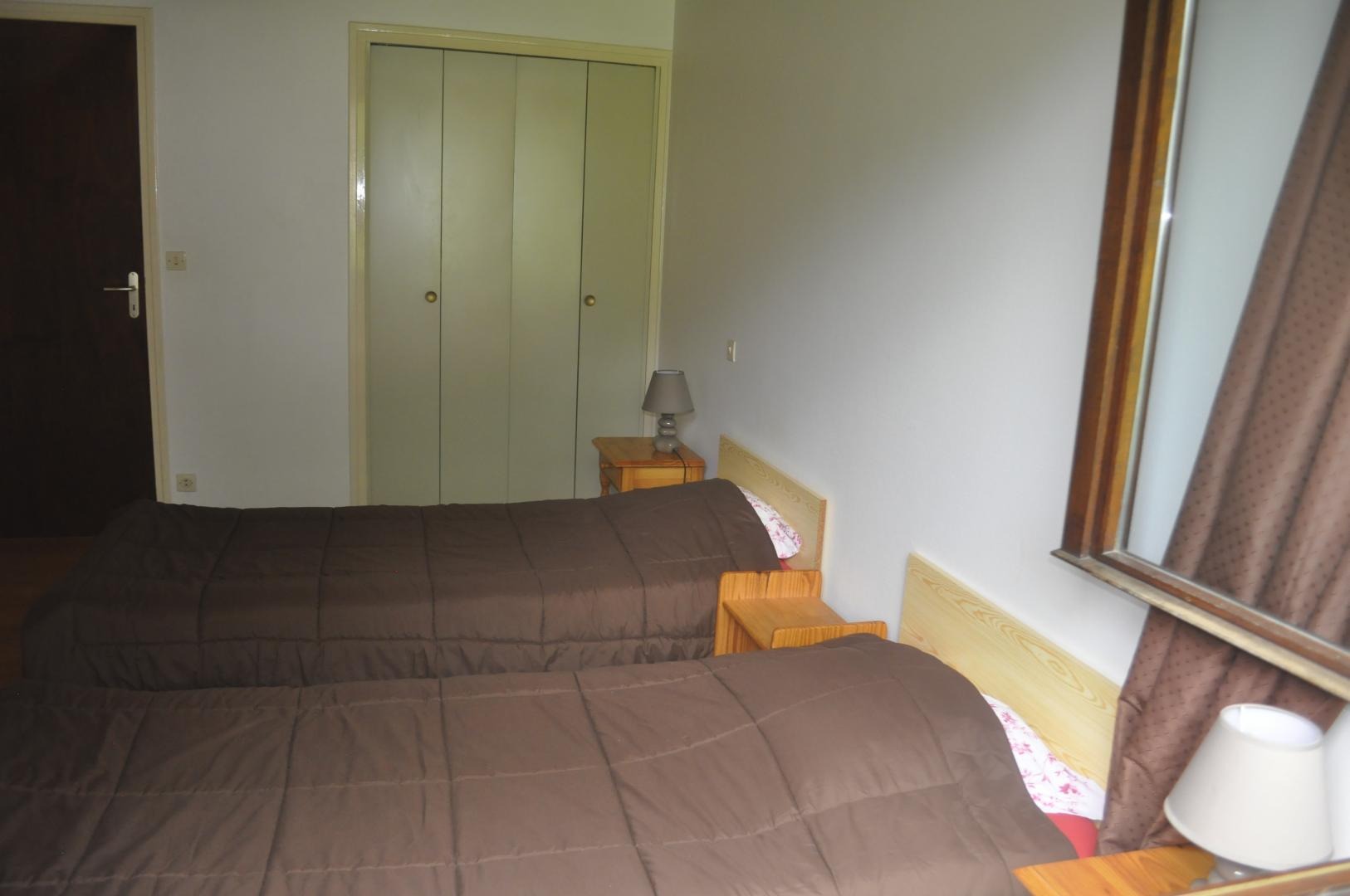 CHAMBRE 1
