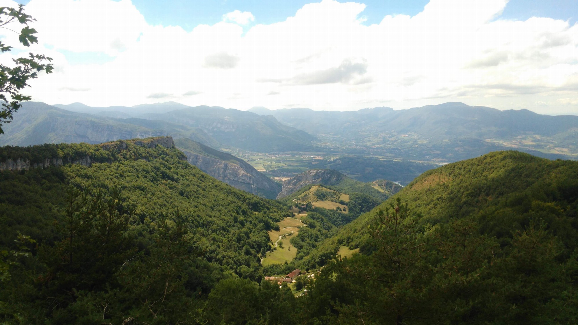 Gîte les Arnaux Nature.JPG