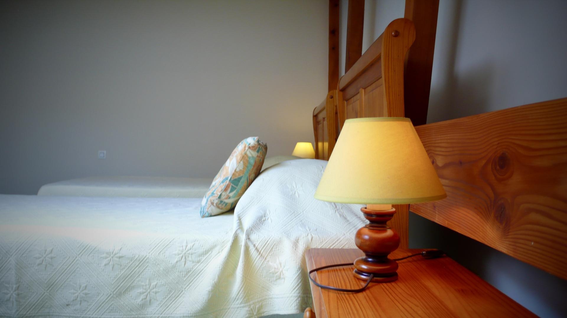 Gite le Paradis*** Pont en Royans Vercors - Gite 319102 - Vert - Chambre 3 - 12M2
