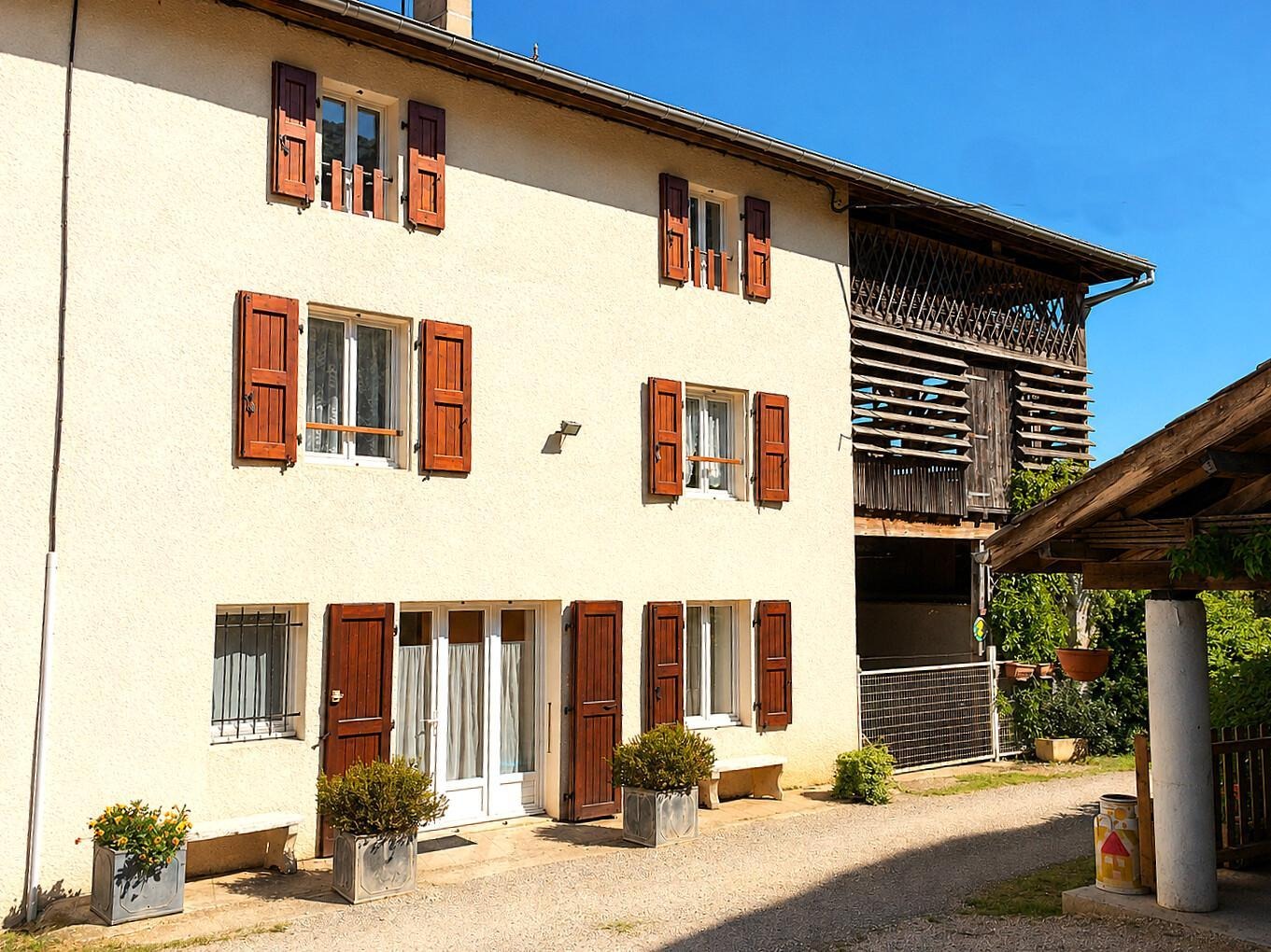 Bienvenue au gîte Les Fées du Néron