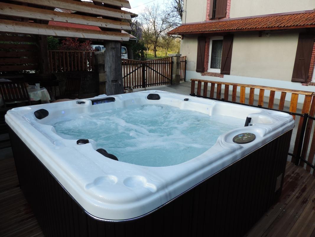 Spa sur option 10?/personne pour 40 minutes.