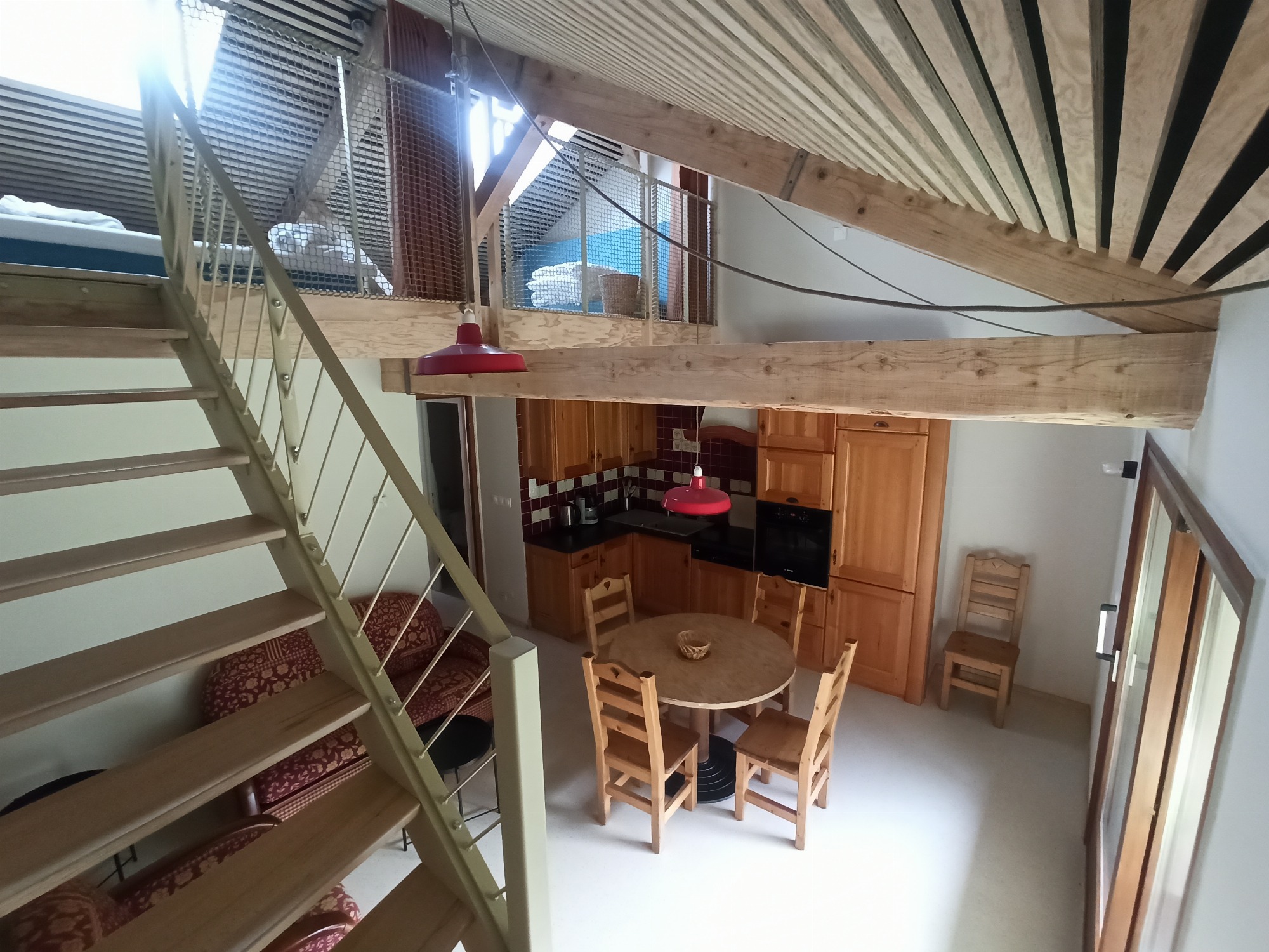 Vue d'ensemble d'un meublé de Quartier Libre