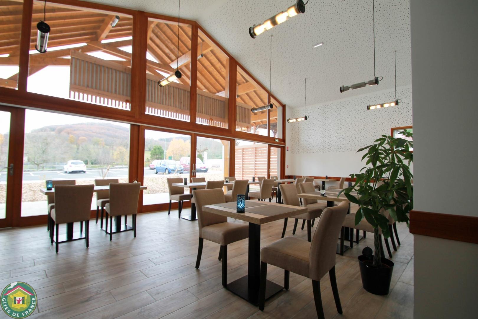 Salle de l'auberge.