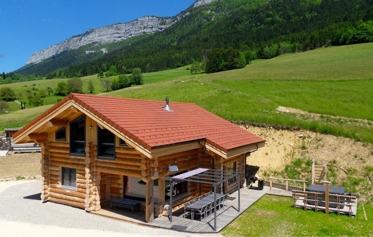 vue panoramique du gite les Coulmes   12 couchages