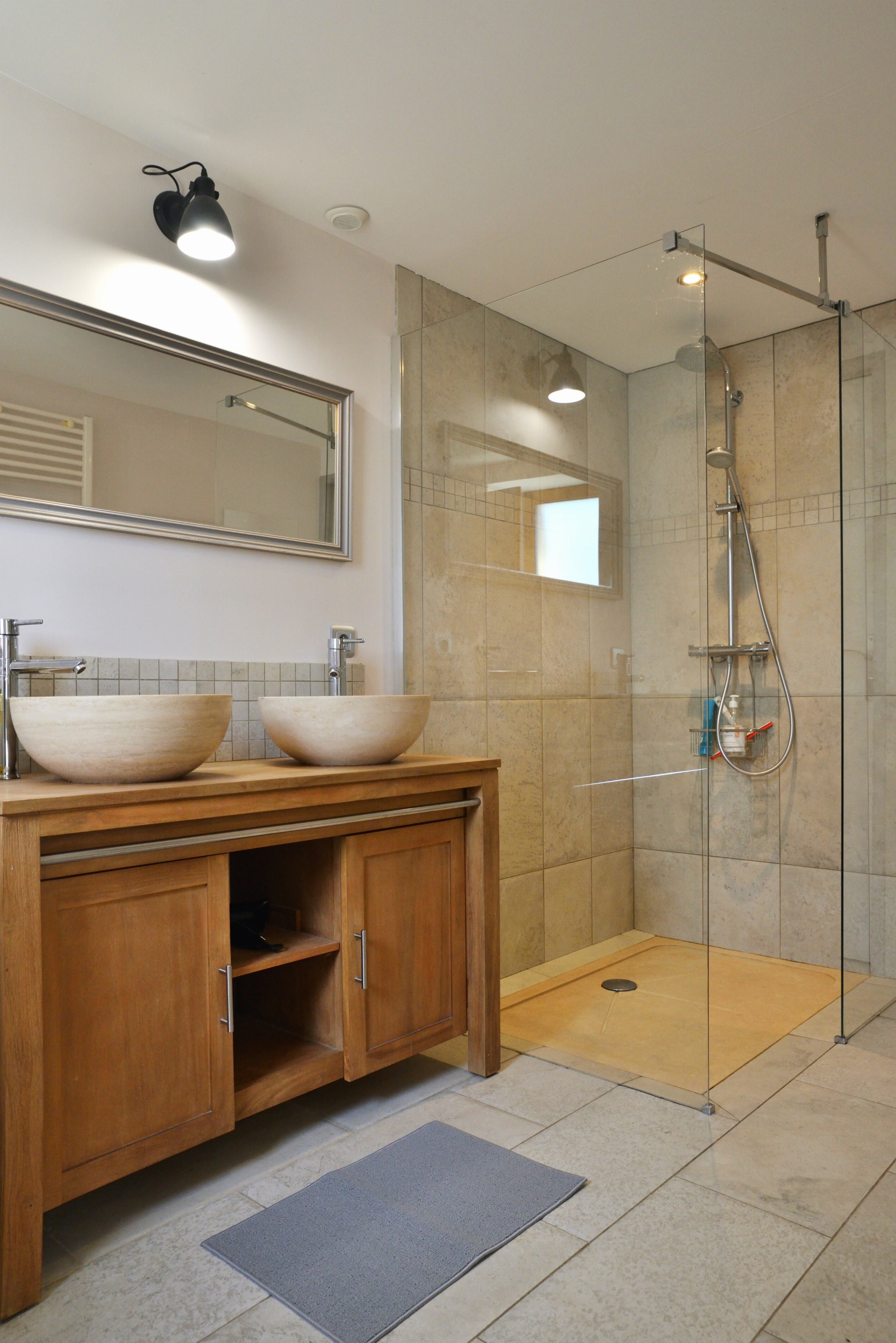 Salle de bain Rez de Chaussée
