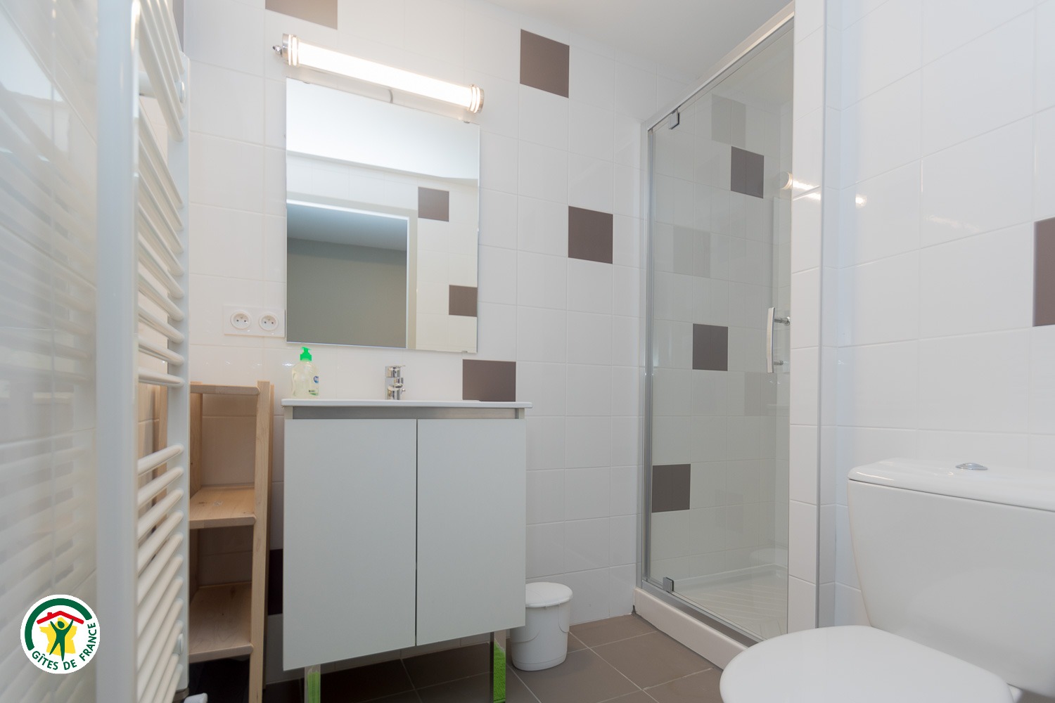 Salle de Bain de la chambre