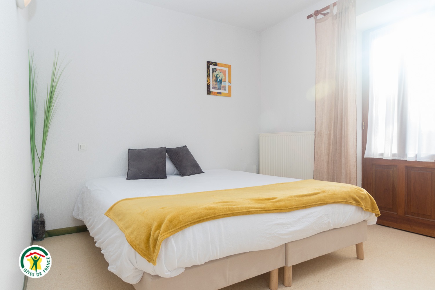 Chambre Magnolia au RDC accessible PMR
