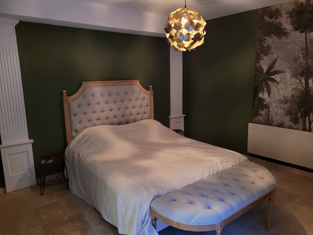 Chambre dans un gîte original dans le Vercors