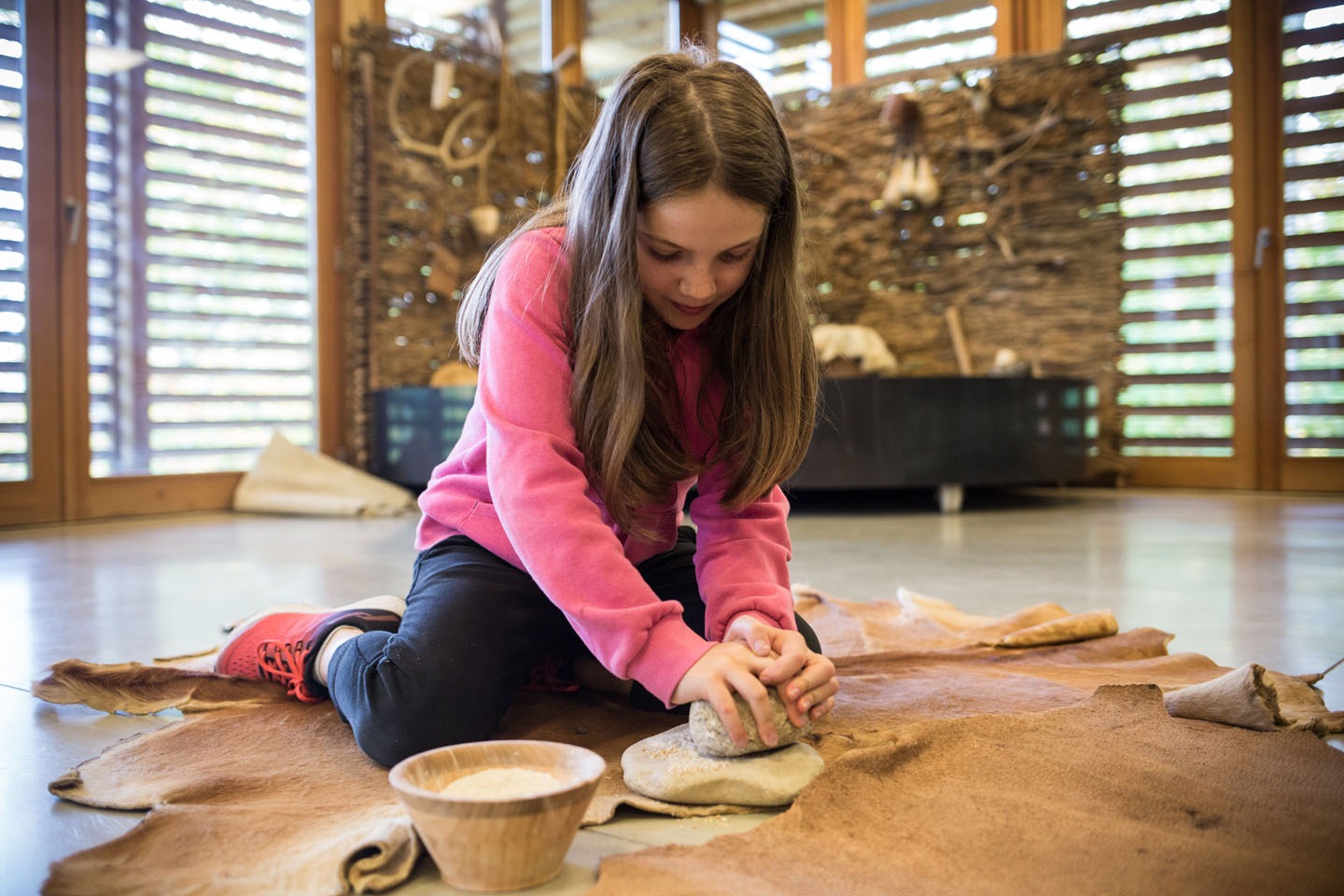 Atelier petit meunier de la Préhistoire à Vassieux-en-Vercors