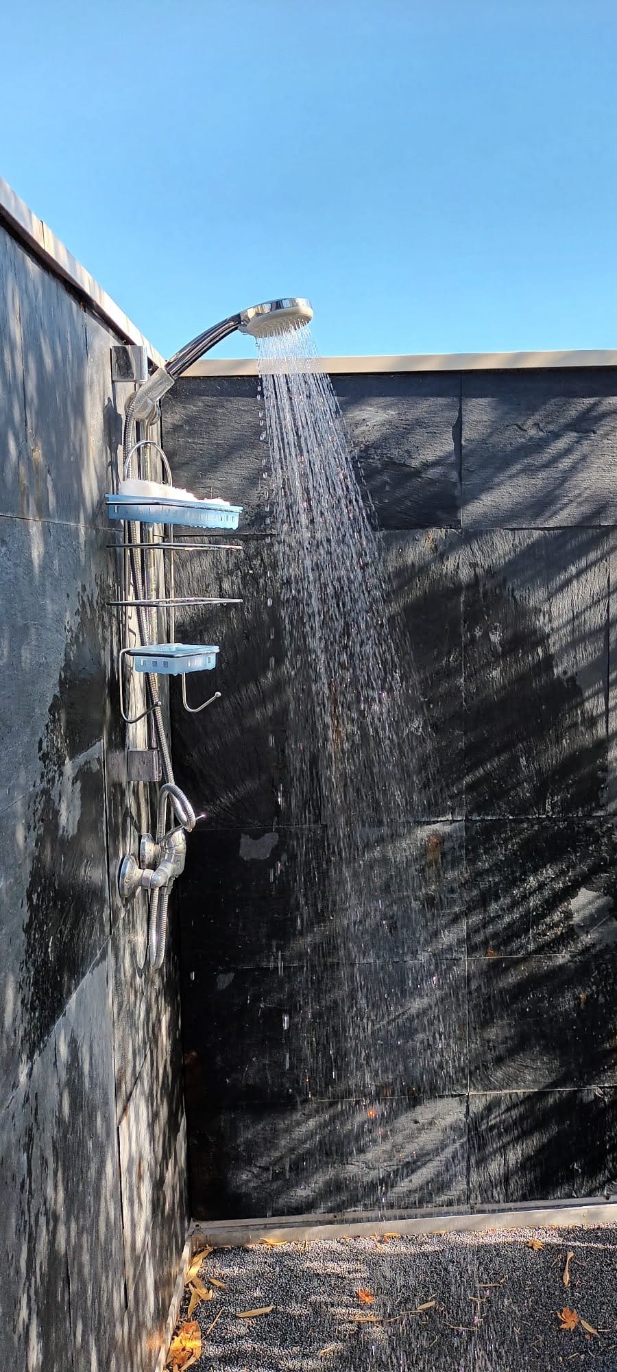 douche sur le toit terrasse