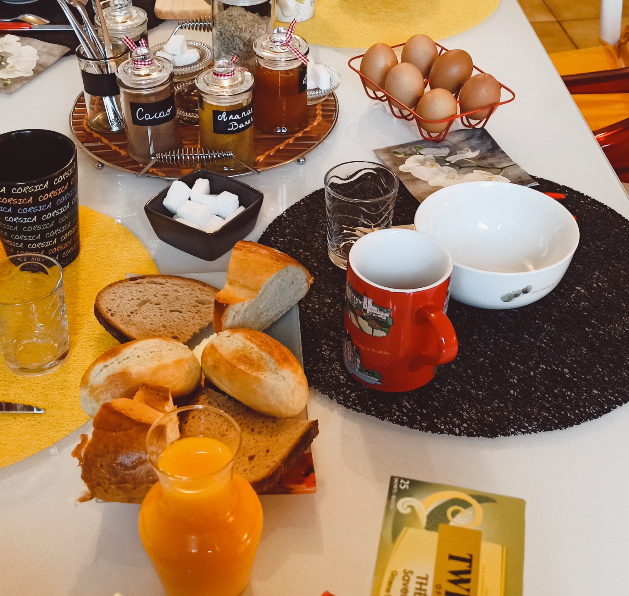 Le Petit Dejeuner