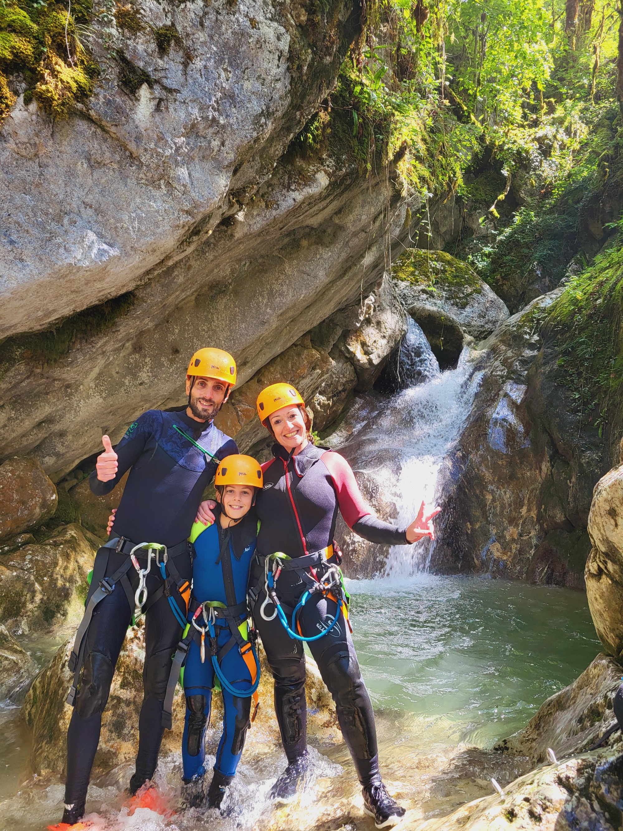 sortie famille canyoning grenoble