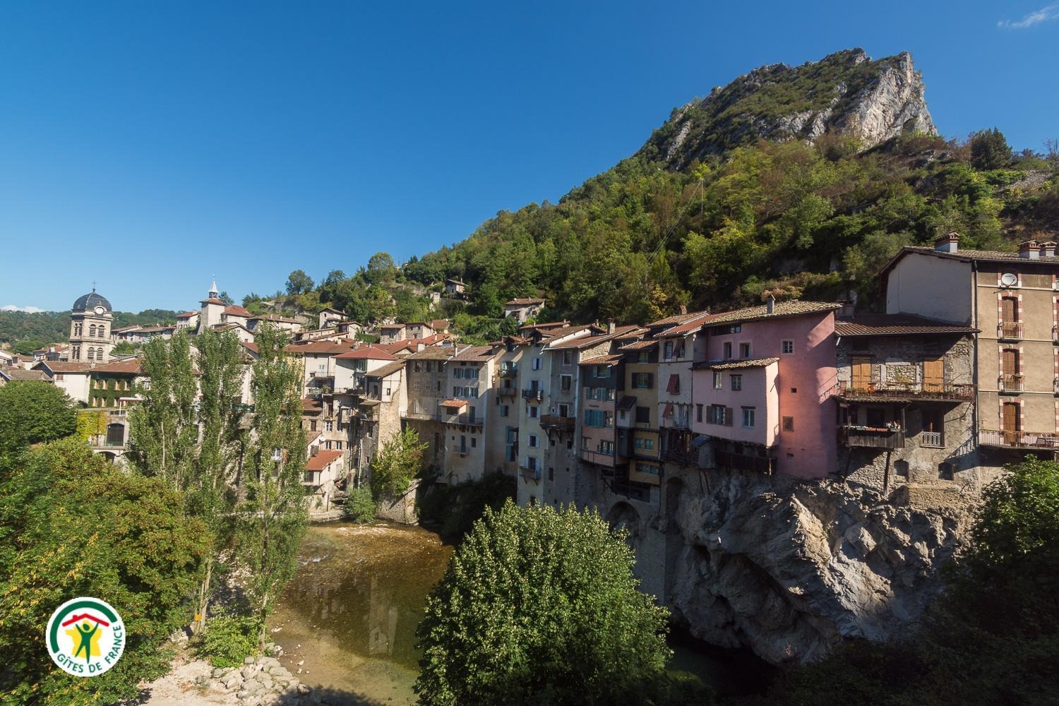 Les maisons suspendues de Pont en Royans