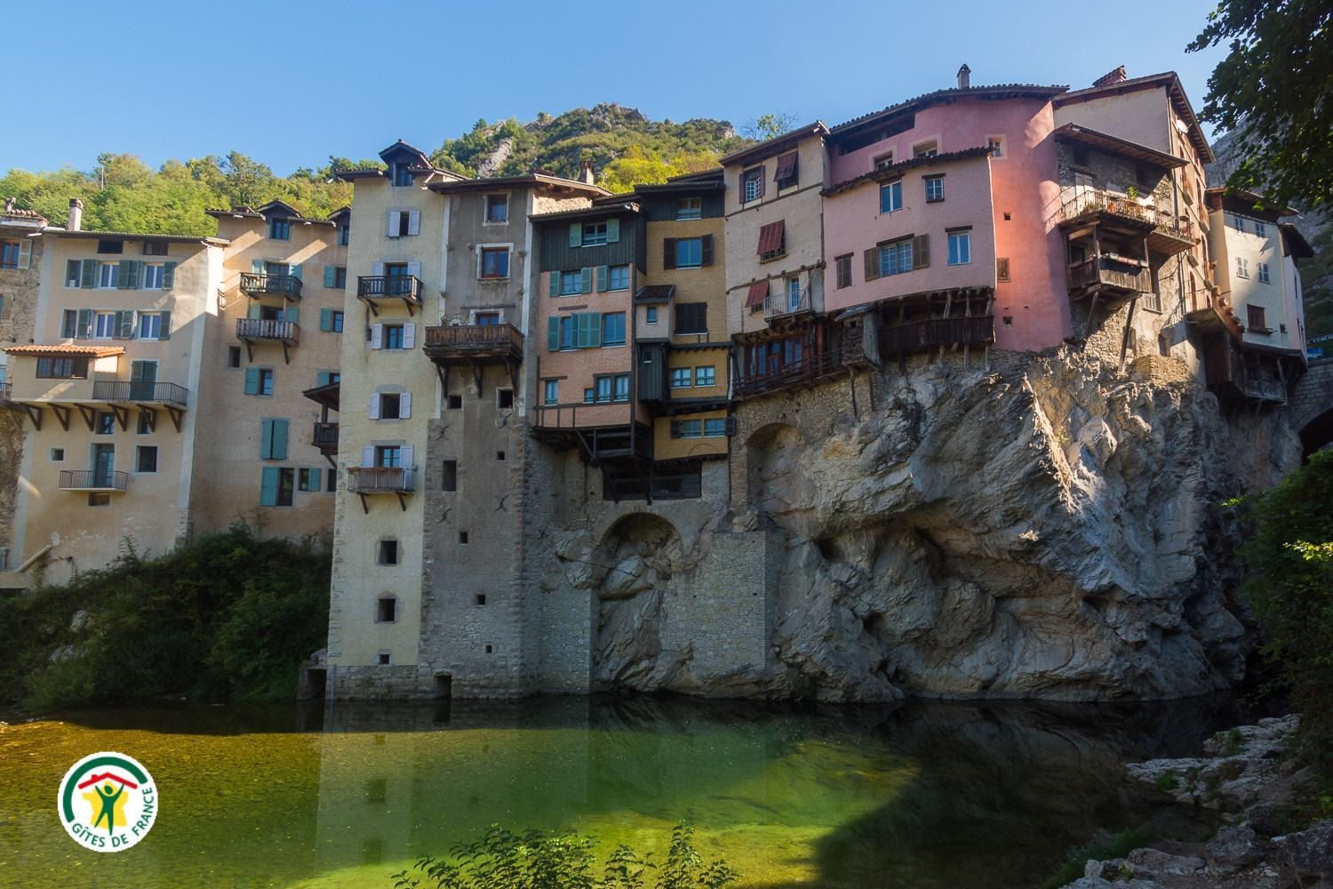 Les maisons suspendues de Pont en Royans