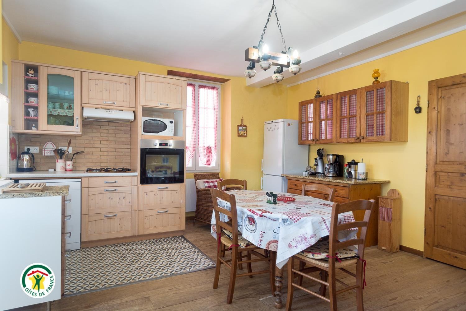 Cuisine toute équipée