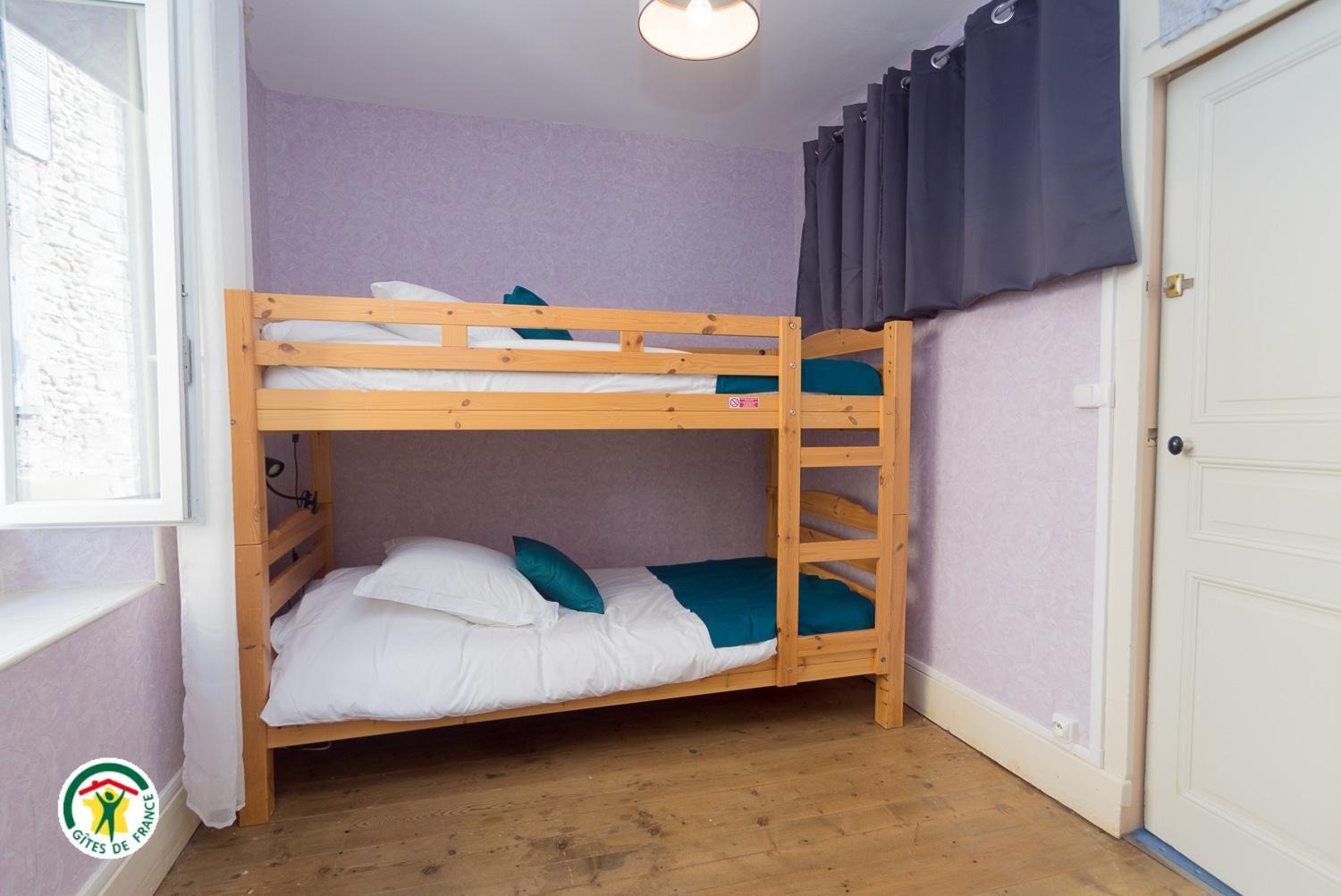 Chambre 2 : 2 lits 90x190