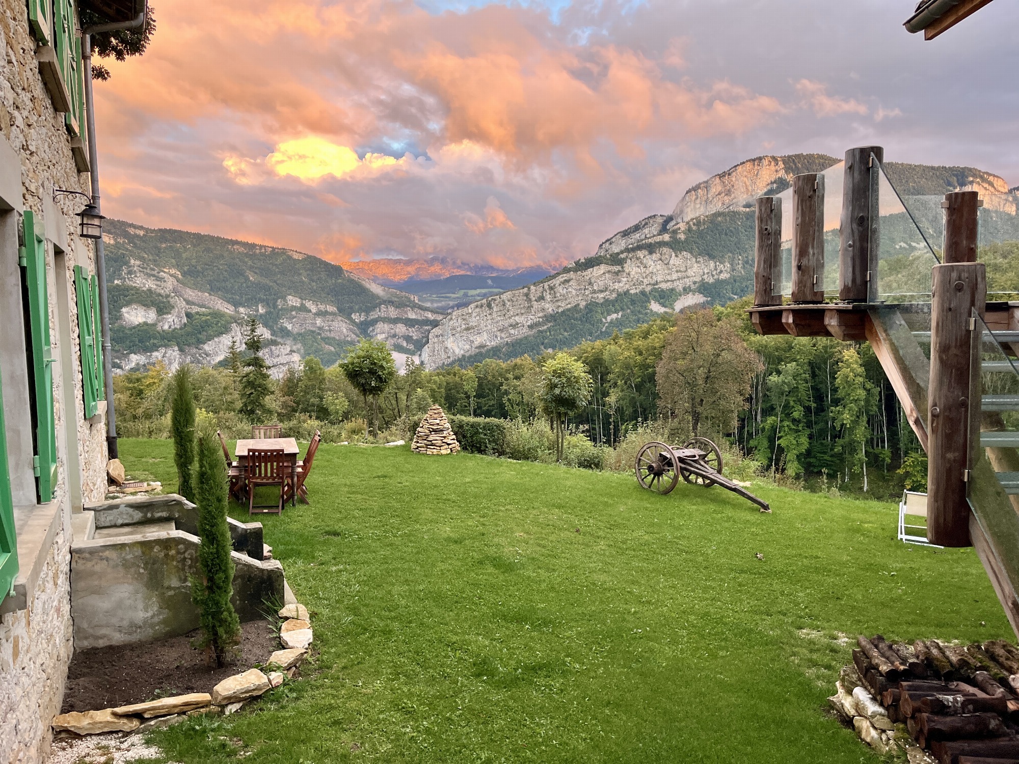 Chalet en pierre avec vue montagne - VERCORS_Rencurel