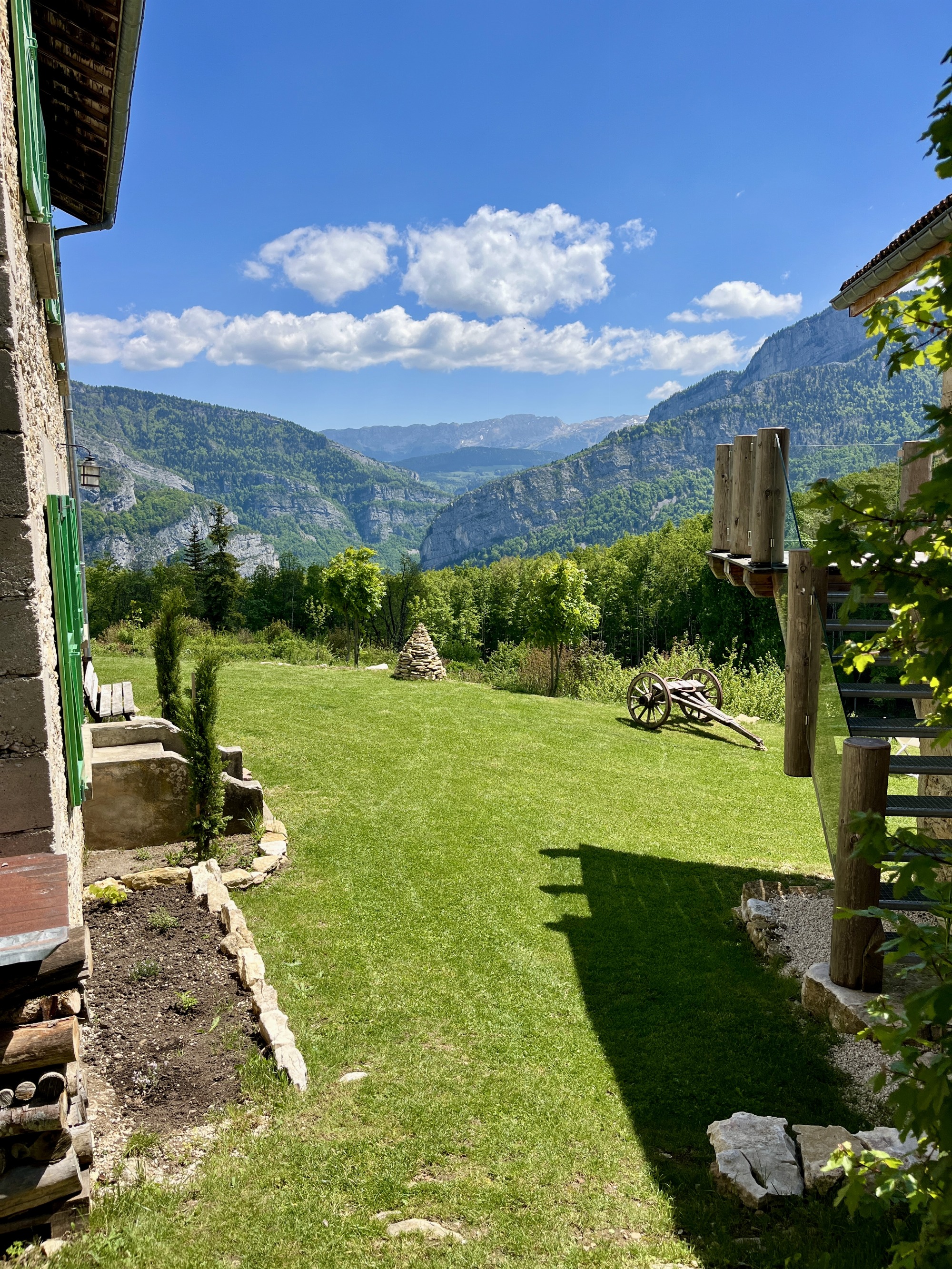 Chalet en pierre avec vue montagne - VERCORS_Rencurel