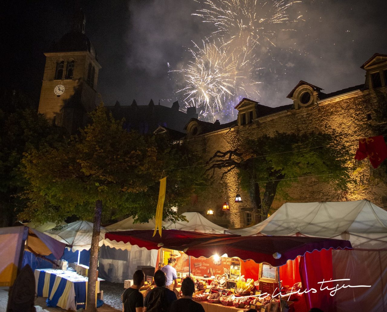 fête d'artifice marché médiéval fête de saint antoine l'abbaye