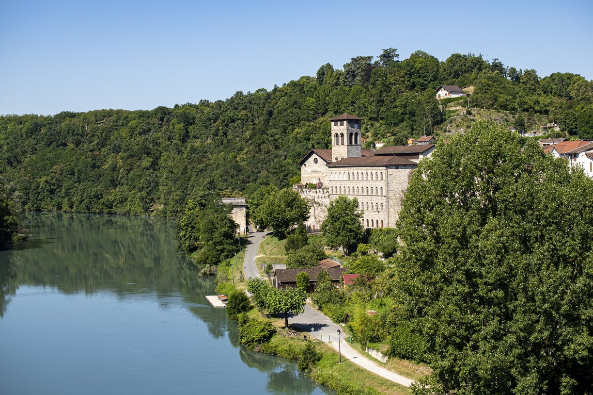 paysage sur l'isère depuis la sône