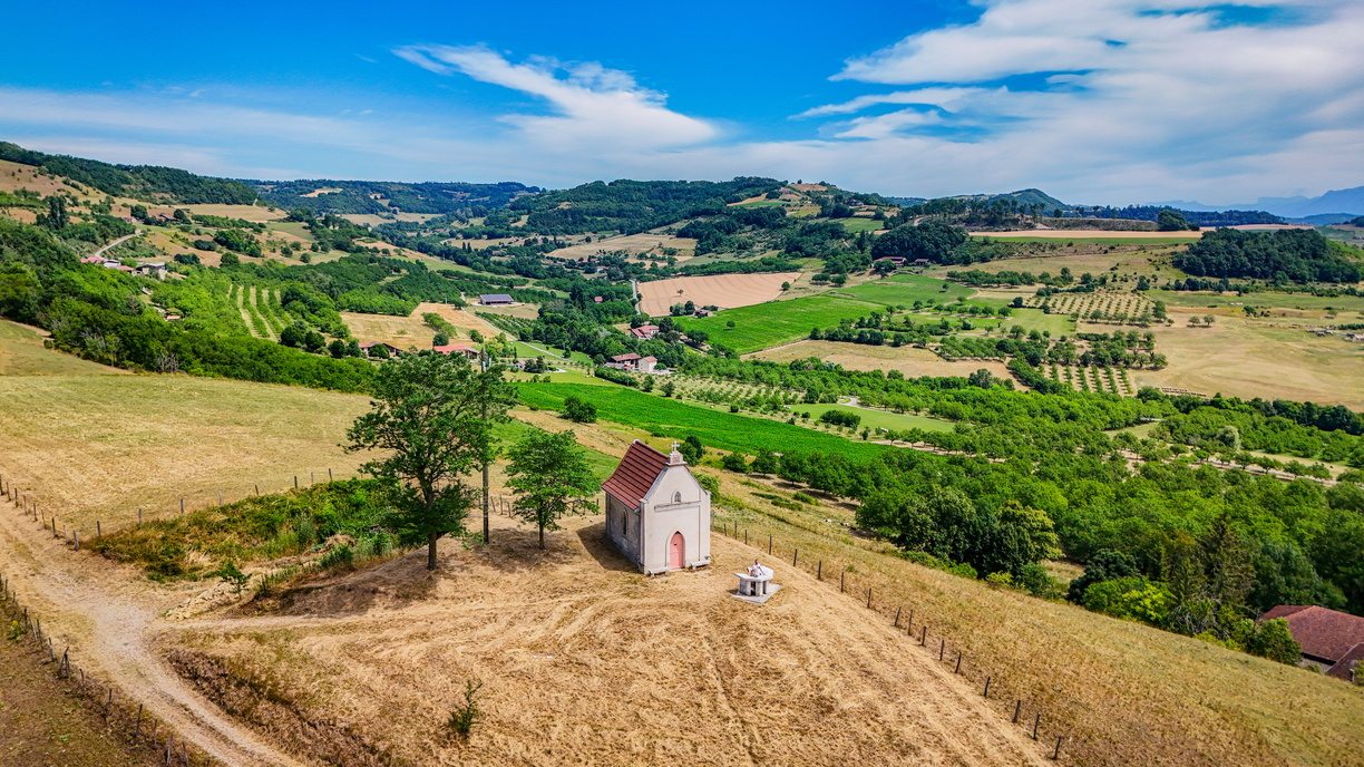 Chapelle et table d'orientation Chevrières