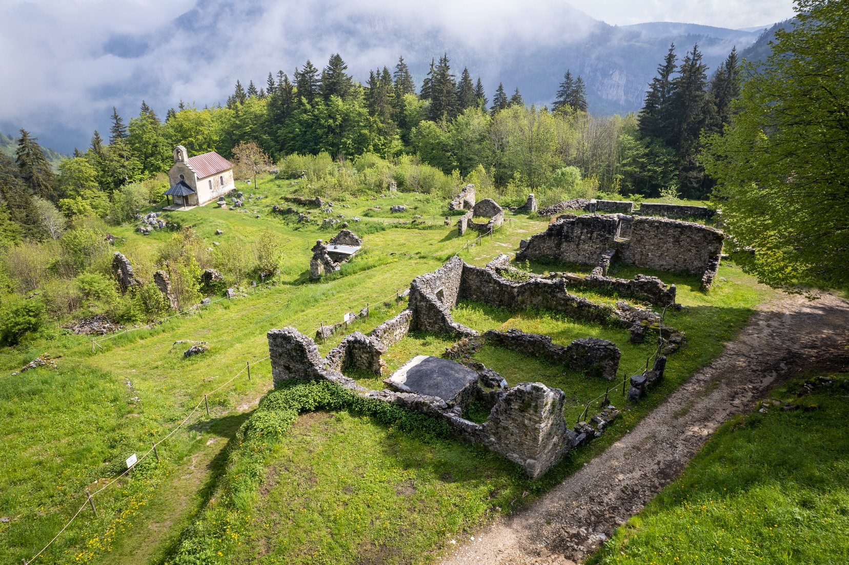 Ruines de Valchevrière - Résistance dans le Vercors