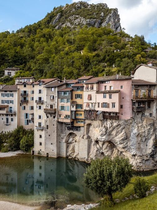 Maisons suspendues Pont-en-Royans au dessus de la Bourne