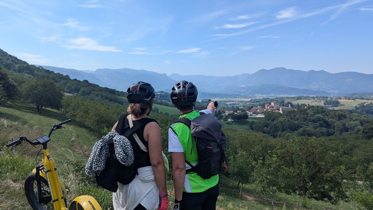 Balade en trottinette électrique tout-terrain dans le Vercors